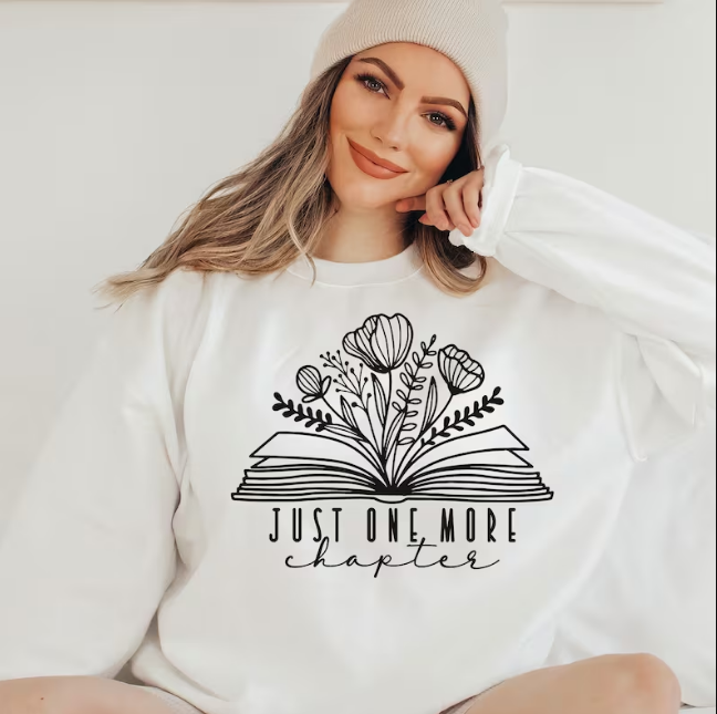 Just one more Chapter Crewneck